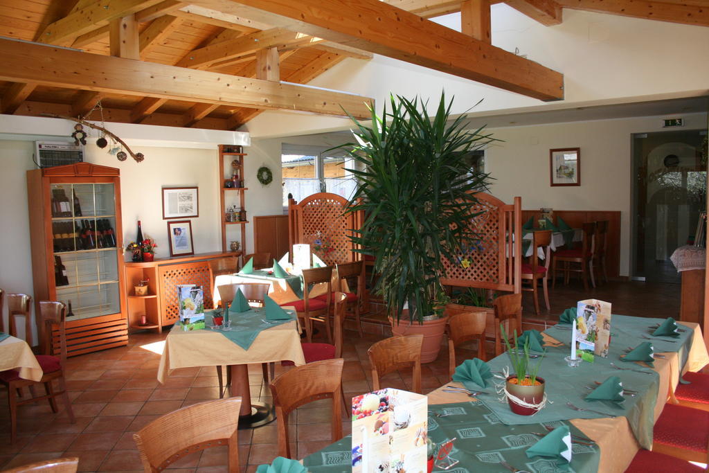Gasthof Zum Kramer Gurk Exterior photo